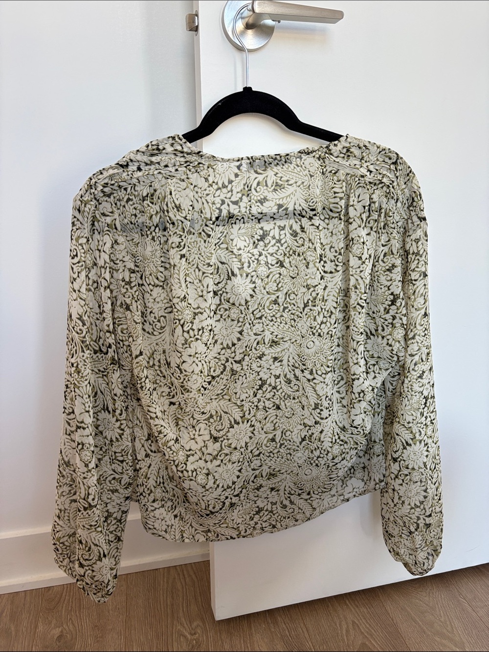 Zara blouse - Picture 4 of 4